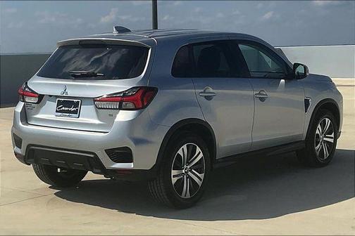 2020 Mitsubishi Outlander Sport SE