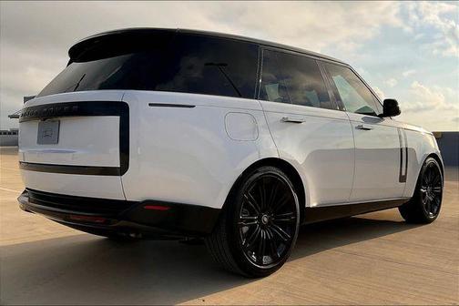 2025 Land Rover Range Rover P530 SE