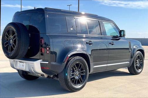 2024 Land Rover Defender 110 P300