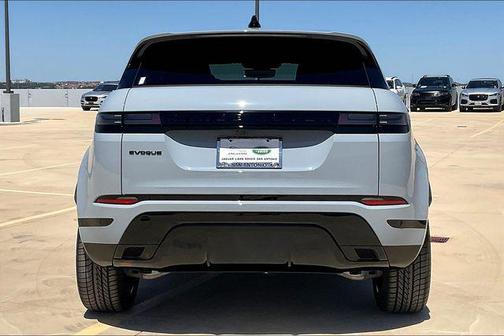 2026 Land Rover Range Rover Evoque Dynamic SE