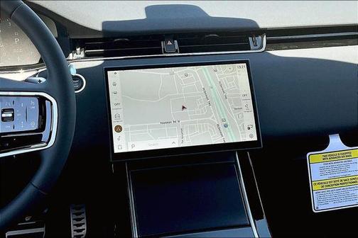 2026 Land Rover Range Rover Evoque Dynamic SE