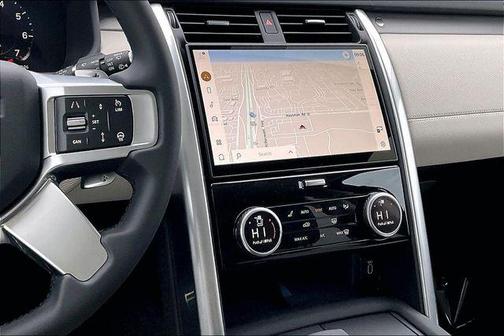 Fuji White 2026 Land Rover Discovery Gemini Edition