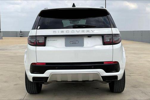 2025 Land Rover Discovery Sport S