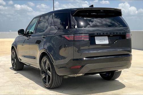 2025 Land Rover Discovery P360 Dynamic SE