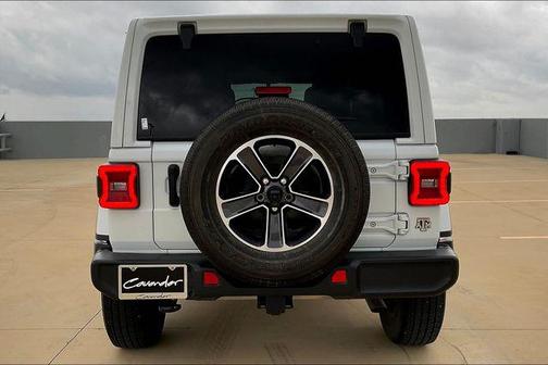 2023 Jeep Wrangler 4-Door Sahara 4x4