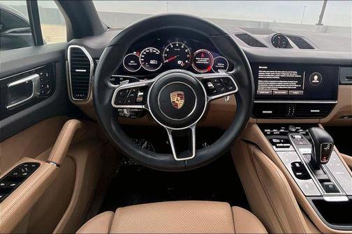 2022 Porsche Cayenne Cayenne