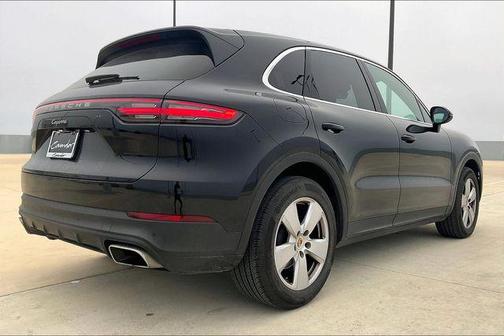 2022 Porsche Cayenne Cayenne