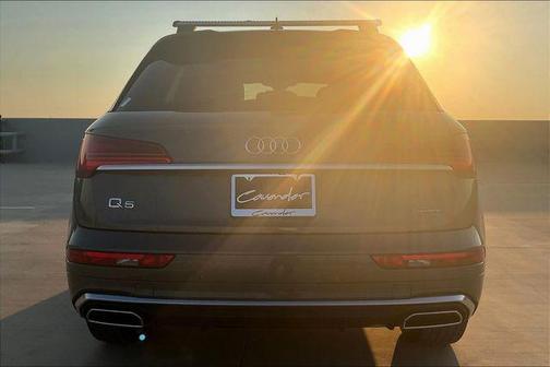2023 Audi Q5 45 S line Premium Plus