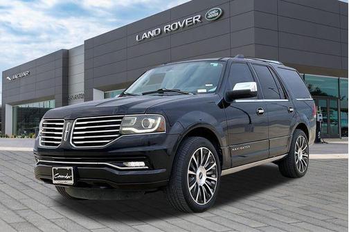 2015 Lincoln Navigator Base