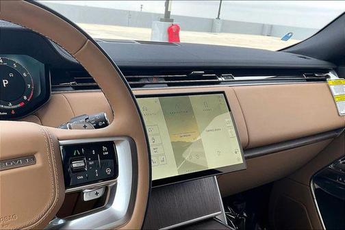 2026 Land Rover Range Rover P530 SE 7 Seat