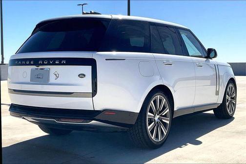 2023 Land Rover Range Rover P400 SE