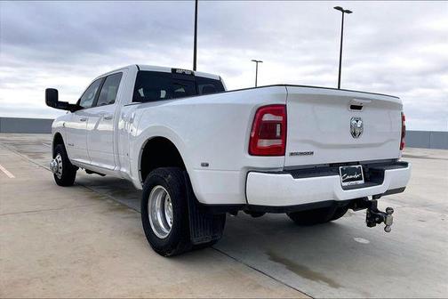2019 RAM 3500 Big Horn Crew Cab 4x4 8' Box