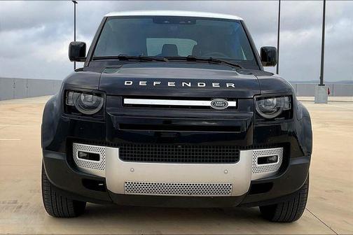 2025 Land Rover Defender 110 P400 S
