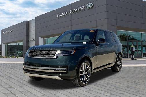 2025 Land Rover Range Rover P550e SE