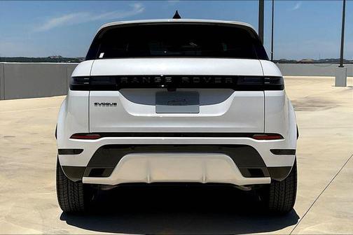 2026 Land Rover Range Rover Evoque Dynamic SE