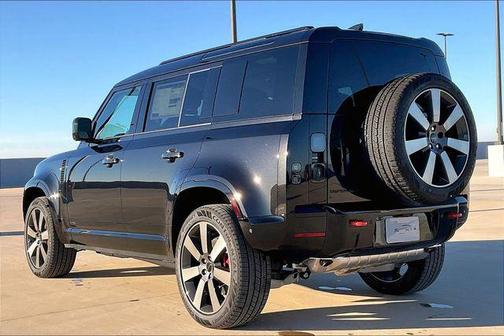 2026 Land Rover Defender P400 X