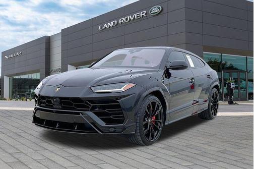 2021 Lamborghini Urus Graphite Capsule