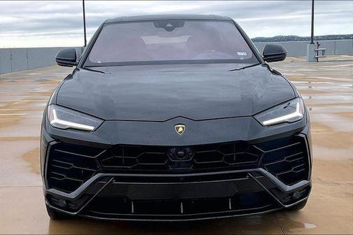 2021 Lamborghini Urus Graphite Capsule