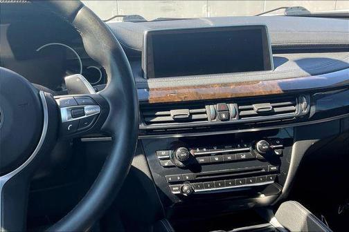 2019 BMW X6 sDrive35i