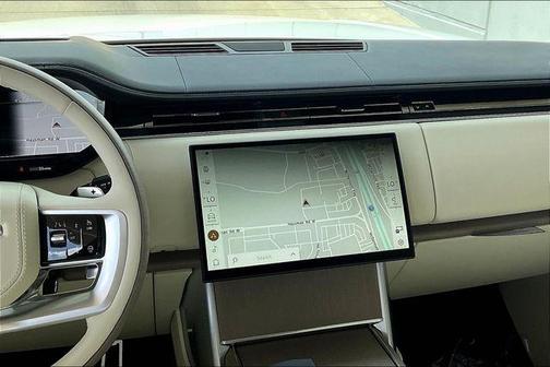 2025 Land Rover Range Rover P400 SE 7 Seat