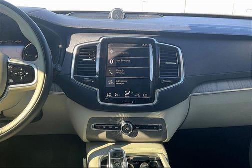 2022 Volvo XC90 Recharge Plug-In Hybrid T8 Inscription 7 Passenger