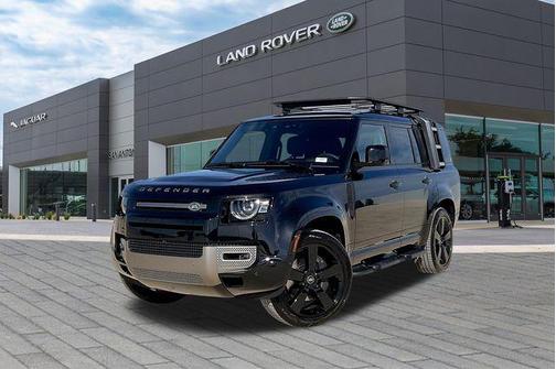 2025 Land Rover Defender 130 P400 X-Dynamic SE