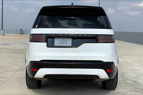 2024 Land Rover Discovery P360 Dynamic SE