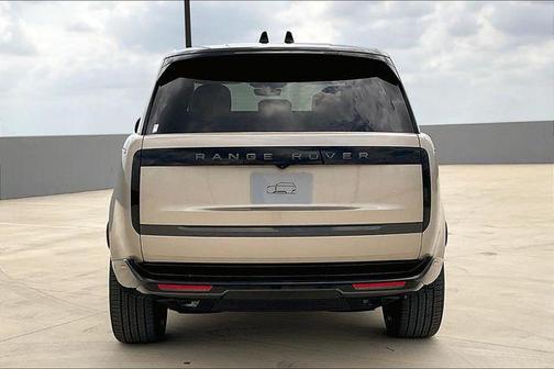 2025 Land Rover Range Rover P550e SE