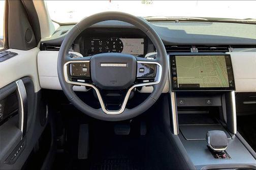 2024 Land Rover Discovery Sport Core S