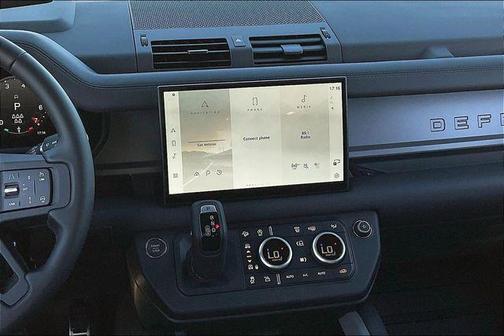 2025 Land Rover Defender 110 P400 X