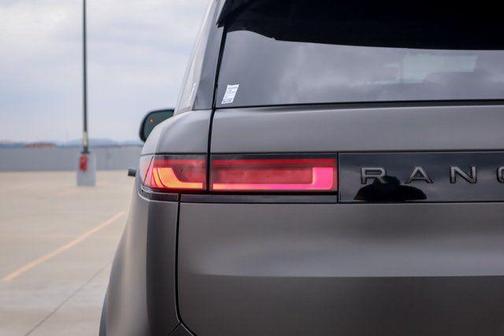 2025 Land Rover Range Rover Sport P635 SV Edition Two