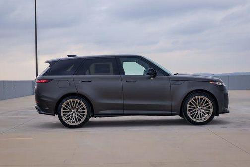 2025 Land Rover Range Rover Sport P635 SV Edition Two