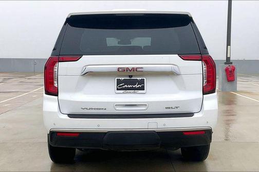 2023 GMC Yukon SLT
