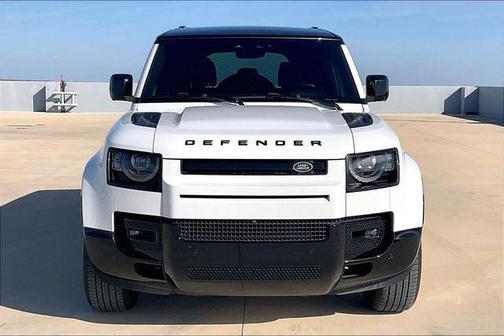 2024 Land Rover Defender 110 P400 X-Dynamic SE