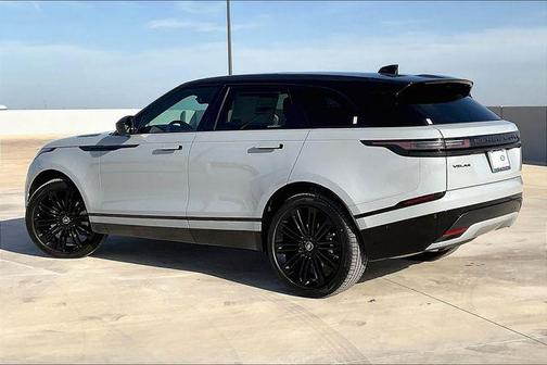 2026 Land Rover Range Rover Velar Dynamic SE