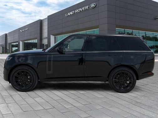 Santorini 2026 Land Rover Range Rover P400 SE