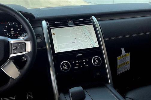 2025 Land Rover Discovery P360 Dynamic SE
