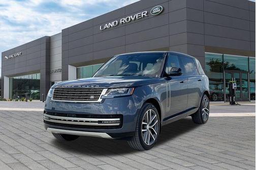 2025 Land Rover Range Rover P400 SE 7 Seat