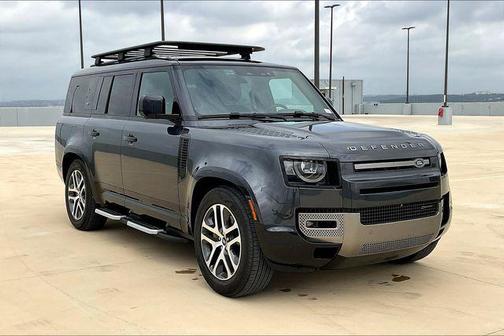 2023 Land Rover Defender 130 X-Dynamic SE