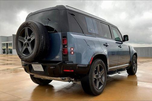 2023 Land Rover Defender 110 X-Dynamic SE