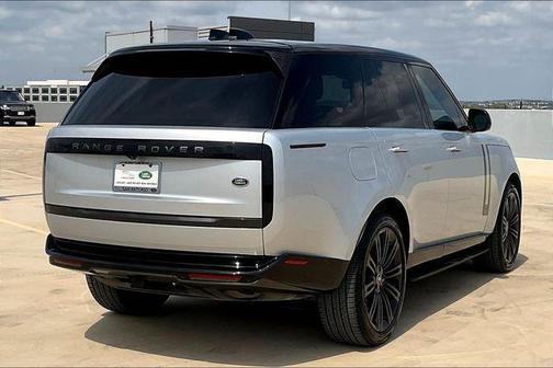 2023 Land Rover Range Rover P400 SE