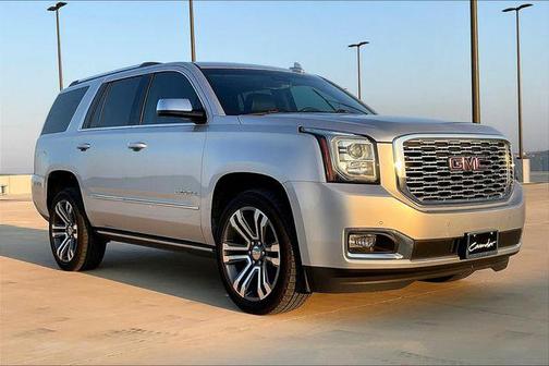 2022 GMC Yukon SLT
