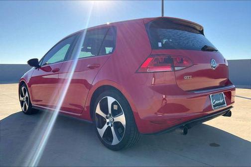 2017 Volkswagen Golf GTI 2.0T Autobahn 4-Door