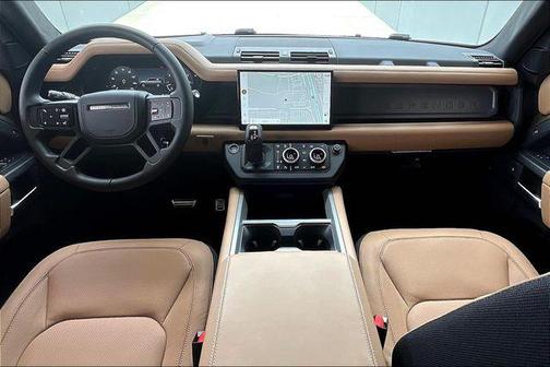 2025 Land Rover Defender 110 P400 X