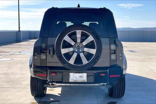 2026 Land Rover Defender P400 X