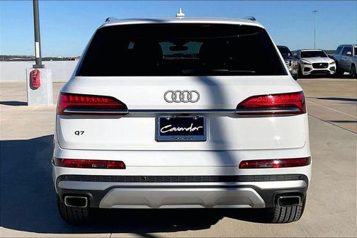 2025 Audi Q7 55 Premium Plus