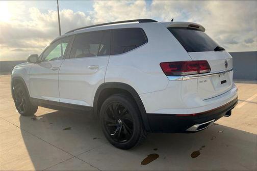2022 Volkswagen Atlas 3.6L SE w/Technology
