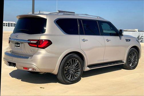 2022 INFINITI QX80 SENSORY