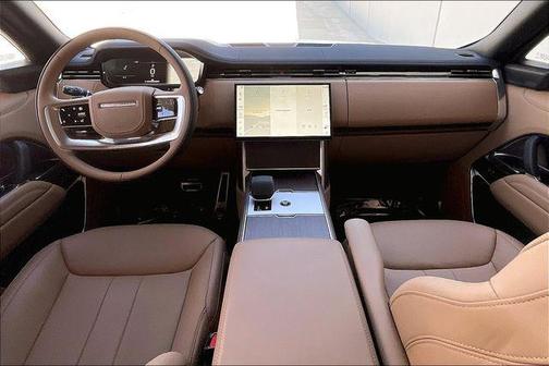 2025 Land Rover Range Rover P400 SE 7 Seat