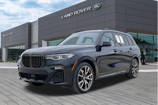 2021 BMW X7 M50i